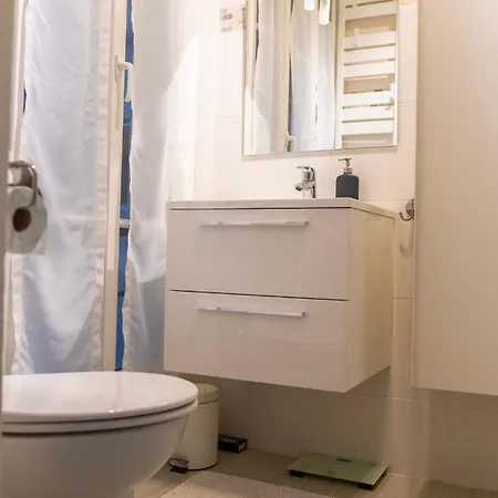 Apartment Cosy Metro 14, 13 Paris